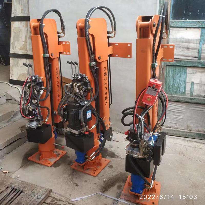 丛台区重汽蓝牌随车吊 3.2吨 国六动力强 液压驱动 农用自卸起重机